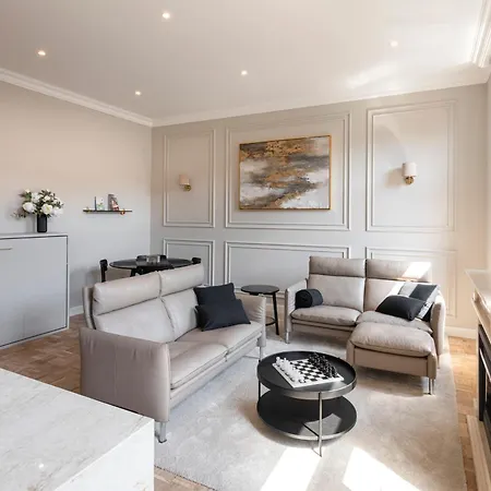 Aurum - Luxurioeses Apartment *